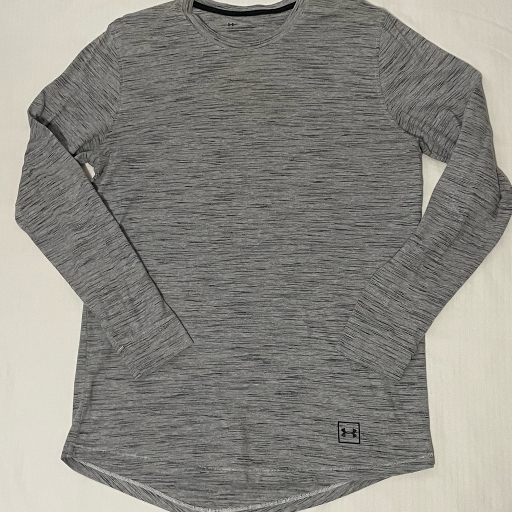 Under Armour Men's Long Sleeve Heather Gray Performance Tee